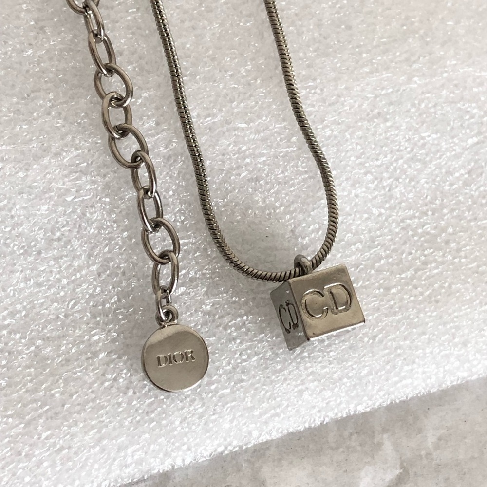 Dior reversible cube long necklace silver gamble CD logo pendant eclat dice